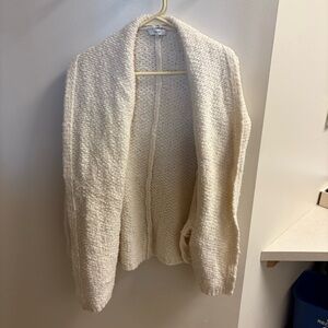 Vince Cream Cardigan Knitted 100% Extrafine Merino Wool. Small. Pockets.